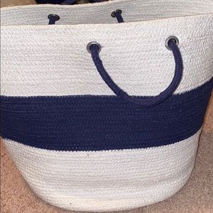 Threshold beach bag